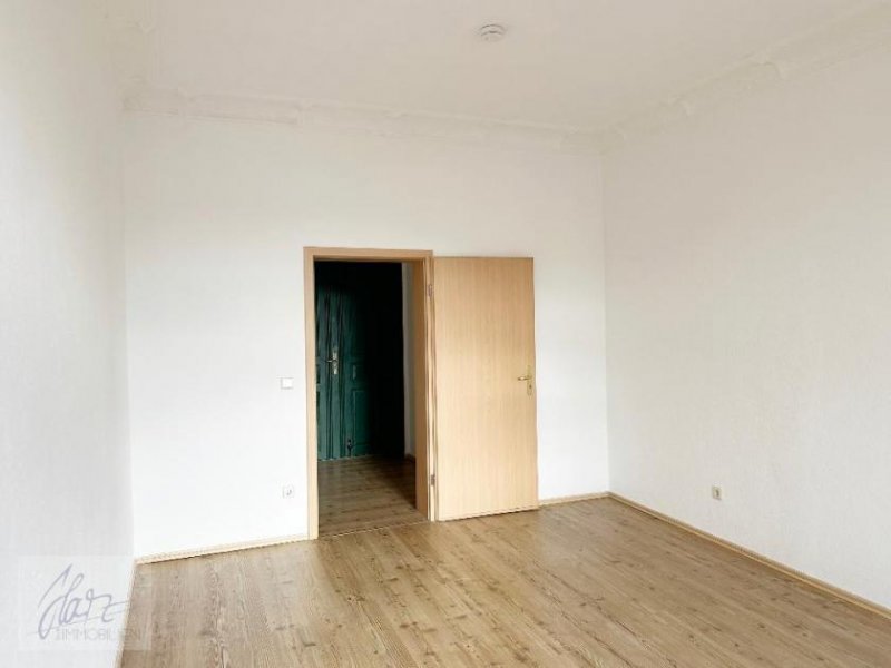 Riesa ***EXKLUSIVE 2-RAUM-ALTBAUWOHNUNG MIT STUCKDECKEN & " BALKONEN *** Wohnen im Herzen von Alt-Riesa Wohnung mieten