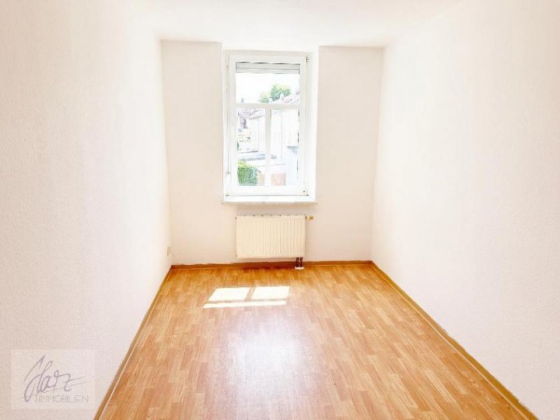 Riesa ***HIER FINDET IHRE GANZE FAMILIE PLATZ*** – 5-Raum-Wohnung mit durchdachtem Grundriss & 2 Tageslichtbädern Wohnung