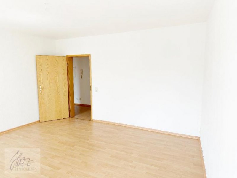 Riesa ***HIER FINDET IHRE GANZE FAMILIE PLATZ*** – 5-Raum-Wohnung mit durchdachtem Grundriss & 2 Tageslichtbädern Wohnung