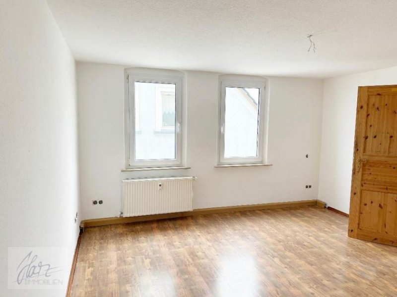 Riesa ***VIEL PLATZ & BESONDERER WOHNCHARAKTER – 6-ZIMMER-MAISONETTE MIT KAMIN*** ab demnächst zu vermieten Wohnung mieten