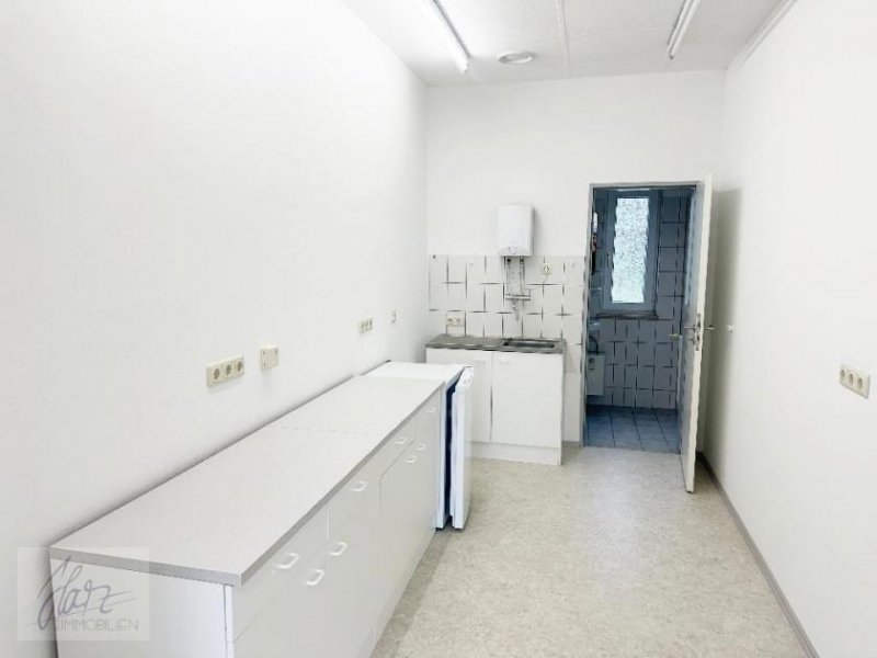 Nünchritz ***Lichtdurchflutete Gewerbeeinheit im Einkaufspark Nünchritz*** – perfekte Lage für Ihr Business! Gewerbe mieten