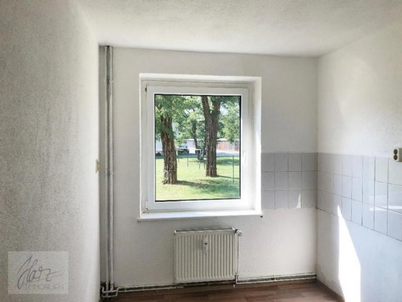 Zeithain ***26m² KÖNNEN VÖLLIG AUSREICHEN*** 1-Raum-Wohnung mit Tageslichtbad und Wanne ab 05/2025 zu vermieten Wohnung mieten