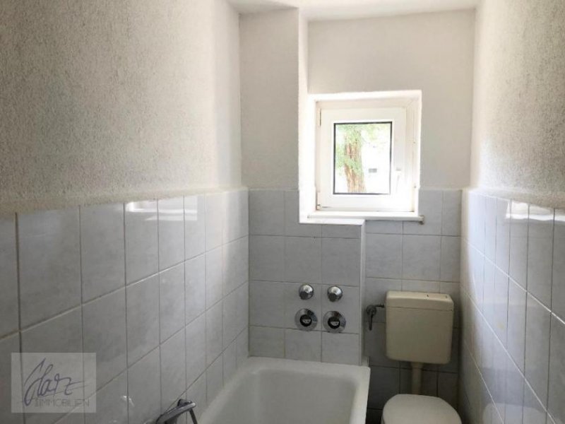 Zeithain ***26m² KÖNNEN VÖLLIG AUSREICHEN*** 1-Raum-Wohnung mit Tageslichtbad und Wanne ab 05/2025 zu vermieten Wohnung mieten