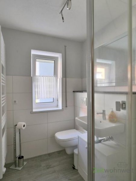 Wilsdruff (EF0497_M) Dresden: Kesselsdorf, kleine möblierte 2-Zimmer-Wohnung mit sep. Eingang an Wochenendheimfahrer, Service mgl Wohnung