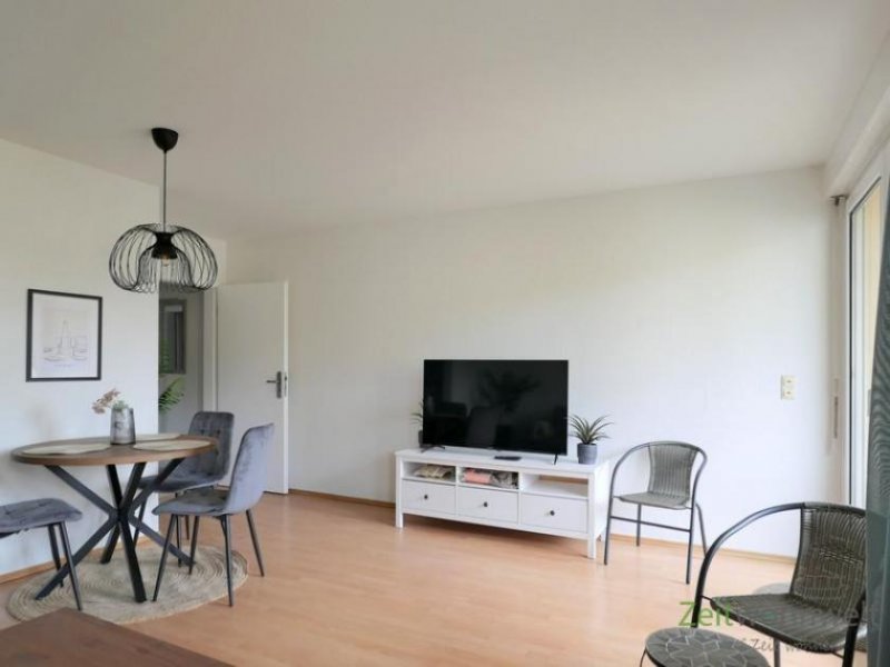 Dohna (EF1389_M) Dresden: Dohna, neu möblierte 2-Zimmer-Wohnung mit PKW-Stellplatz und Balkon Wohnung mieten