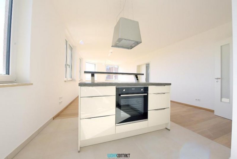 Leipzig In Zentrumsnähe - moderner Neubau mit Tiefgarage * EBK * FuBo-Heizung * Lift usw. Wohnung mieten