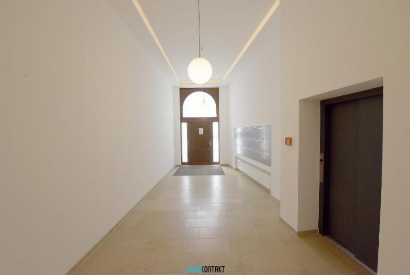 Leipzig In Zentrumsnähe - moderner Neubau mit Tiefgarage * EBK * FuBo-Heizung * Lift usw. Wohnung mieten