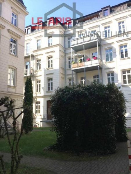 Leipzig SCHICKE, HELLE 2-RWG IM HINTERHAUS MIT SÜD-BALKON U. EBK IM HERZEN VON LEIPZIG Wohnung mieten