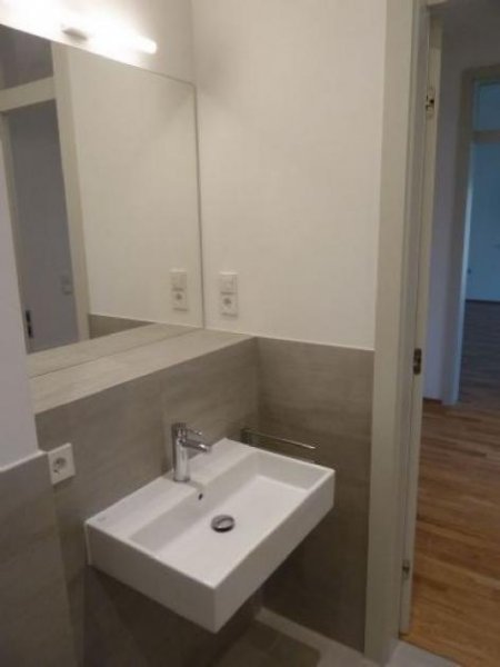 Leipzig *** BACHVIERTEL - Moderne 3-Zi. Wohnung - 2 Bäder, Topausstattung - ZWEITBEZUG *** Wohnung mieten