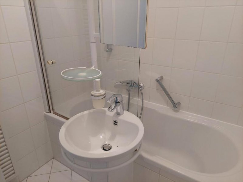 Leipzig Leipzig-Gohlis - 3 Zimmerwohnung mit Balkon , Wannenbad in zentraler Lage Wohnung mieten