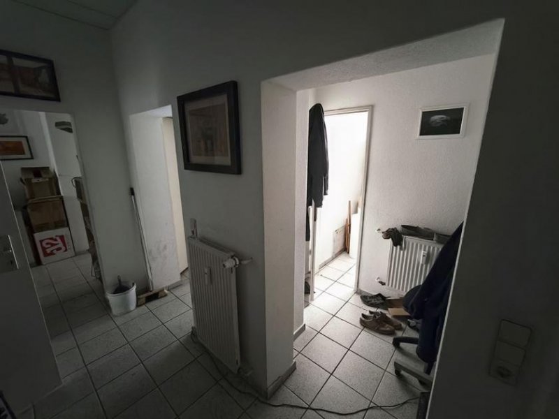 Leipzig Gemütliches und gefliestes 3-Zimmer Ladenlokal mit WC in guter Lage! Gewerbe mieten