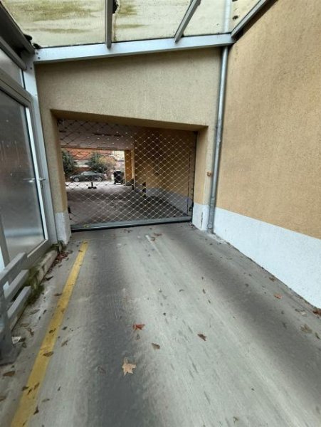 Leipzig * Kompakte 1-Zimmer mit Dusche, EBK, Tiefgarage, Aufzug und Laminat in Bestlage * Wohnung mieten