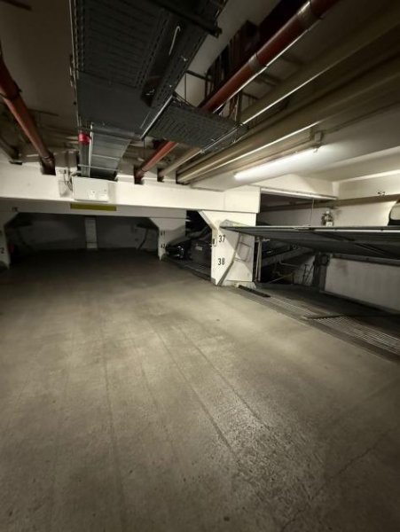 Leipzig * Kompakte 1-Zimmer mit Dusche, EBK, Tiefgarage, Aufzug und Laminat in Bestlage * Wohnung mieten