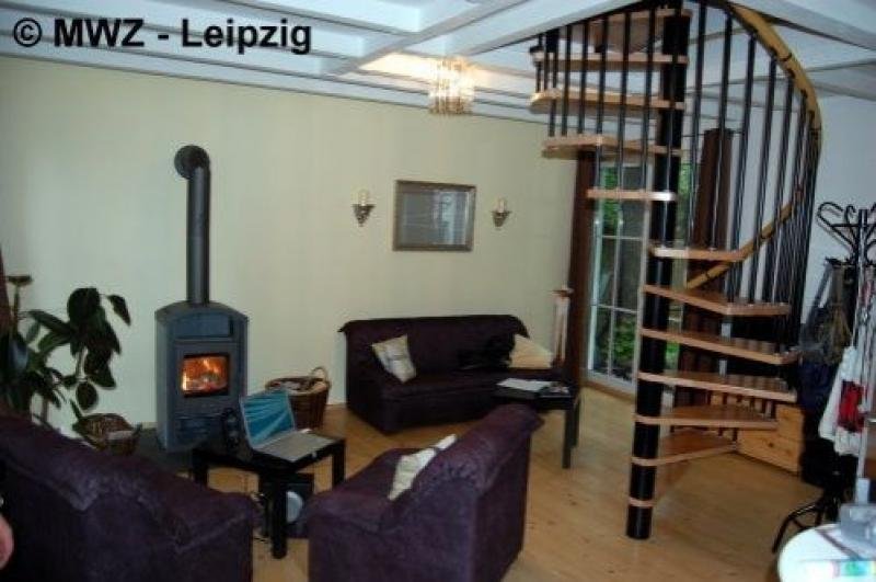 Leipzig kl. Appartement im Ferienhaus mit Kamin und Terasse, 10 min zum Kulkwitzer See, verkehrsgünstig, preiswert Wohnung mieten