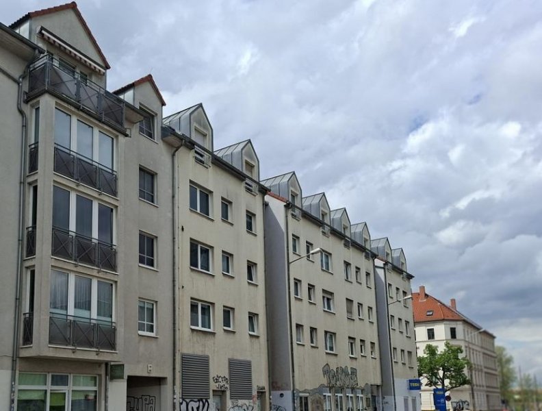 Leipzig Großzschocher - gemütliche 2 Zimmerwohnung mit Balkon und Wannenbad Wohnung mieten