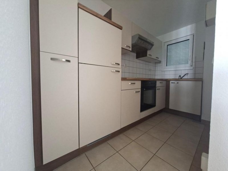 Leipzig 3,5 Zimmerwohnung mit EBK, Tiefgaragenstellplatz, Wannenbad in Probstheida Wohnung mieten