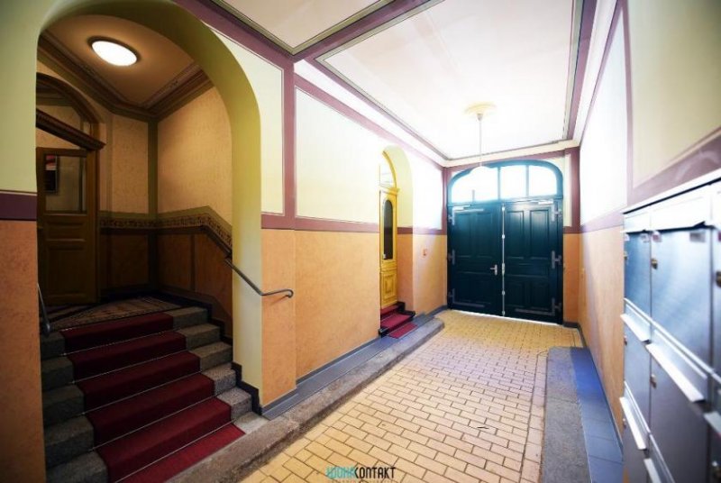 Leipzig 2 Zimmer Dachgeschoss * Parkett * Loggia * Lift * in Stötteritz * Wohnung mieten