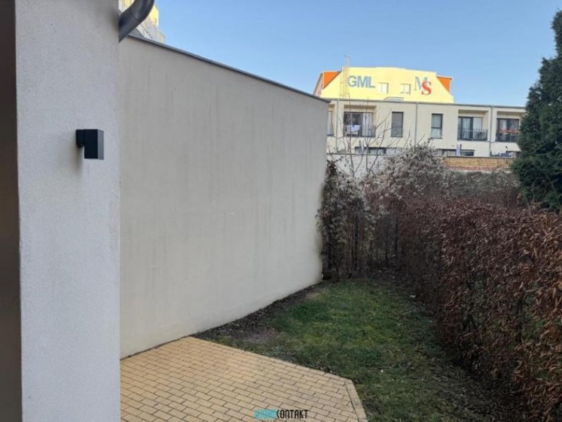 Leipzig Zweitbezug in Leipzig Stötteritz - elegantes Wohnen im Denkmal | eigener Gartenanteil | Einbauküche | Design-Bad Wohnung
