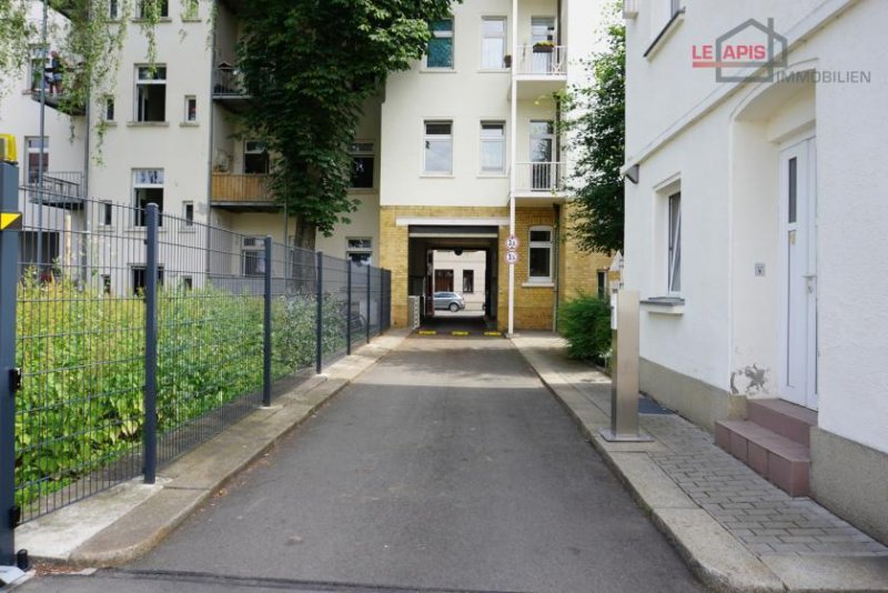 Leipzig ROLLSTUHLFAHRER AUFGEPASST! SCHICKE KOMPLETT RENOVIERTE 2-RWG M. GR. TAGESLICHTBAD U. TREPPENLIFT Wohnung mieten