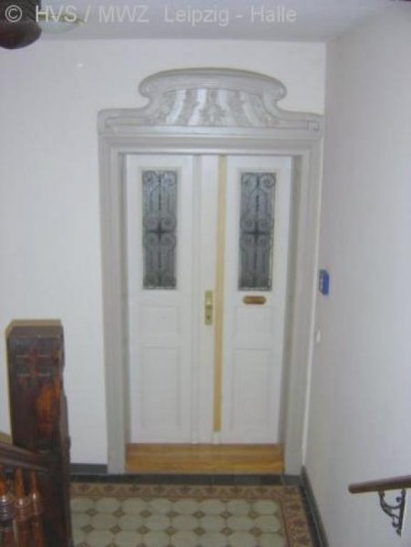 Leipzig schöne 3- RW im Erdgeschoss in saniertem Altbau, verkehrsgünstige Lage, Bad mit Dusche Wohnung mieten
