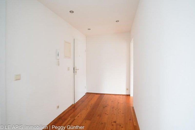 Leipzig TRAUMHAFTE SINGLE- DG-WOHNUNG ÜBER DEN DÄCHERN VON LEIPZIG Wohnung mieten