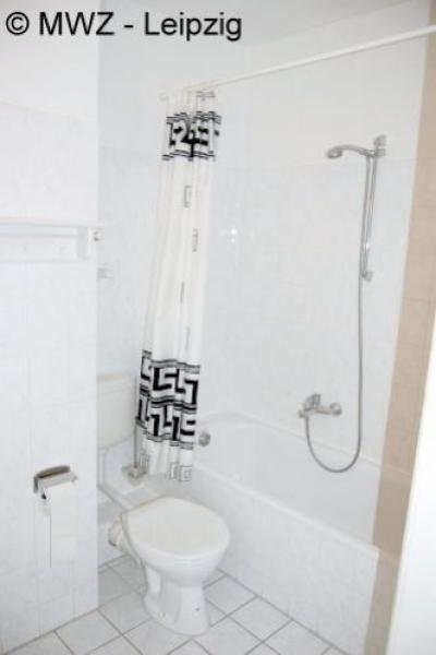 Leipzig Gäste-Wohnung in saniertem Altbau, verkehrsgünstige Lage, Bad mit Wanne, vollmöbliert Wohnung mieten