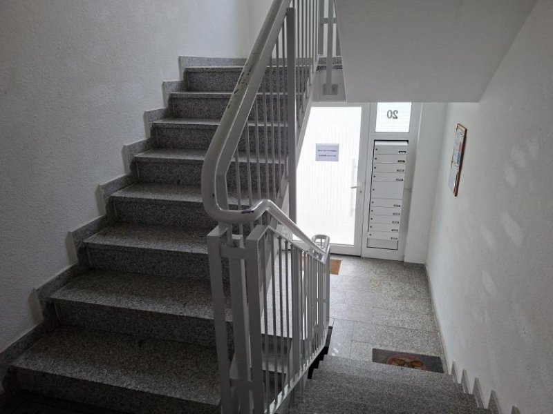 Leipzig 3 Zimmerwohnung mit Balkon Wannenbad in ruhiger Seitenstraße von Leipzig Wohnung mieten
