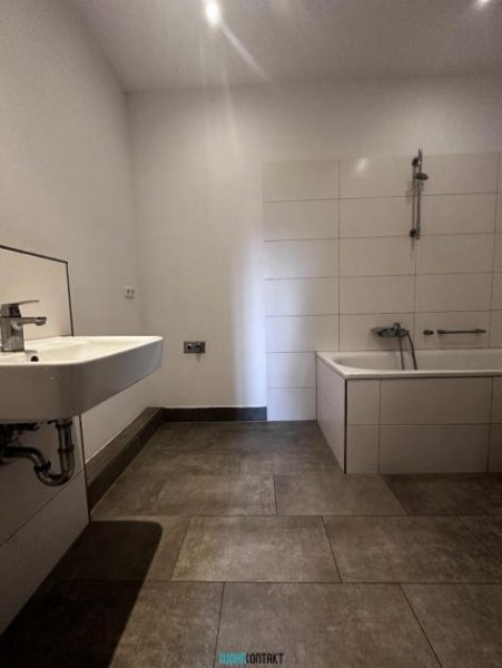 Leipzig 3-Zimmerwohnung mit Balkon / Parkett in Mockau Wohnung mieten