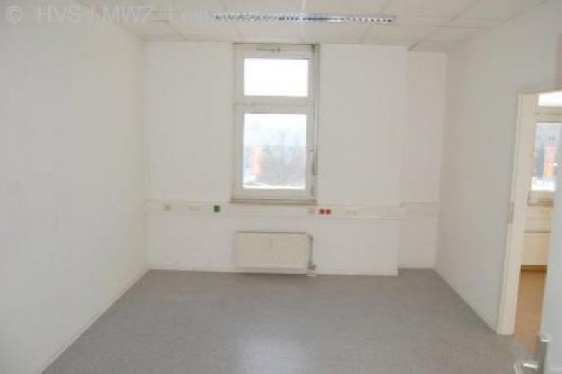 Schkeuditz Arbeitenim Einkaufspark Schkeuditz in einer Büroefläche in einem Neubau mit Personenaufzug Gewerbe mieten