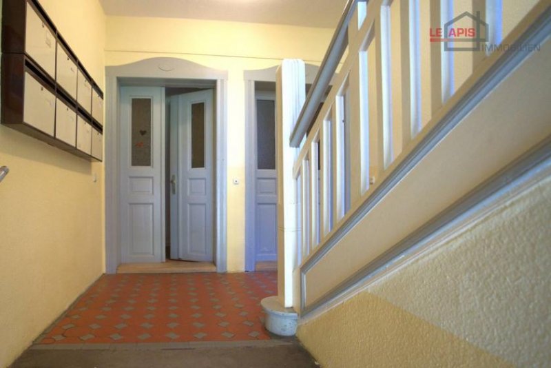 Zwenkau SCHICKE, RENOVIERTE EG-HOCHP.-3-RWG M. TAGESLICHTBAD U. AR IN BELIEBETER LAGE NÄHE D. ZWENKAUER SEES Wohnung mieten