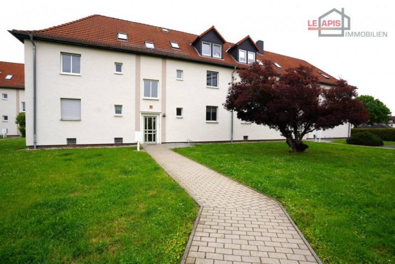 Böhlen +++GEMÜTLICHE, RENOVIERTE 2-RWG IM CHARMANTEN BÖHLEN M. WOHNKÜCHE, TAGELICHTBAD U. PKW-STELLPLATZ+++ Wohnung mieten