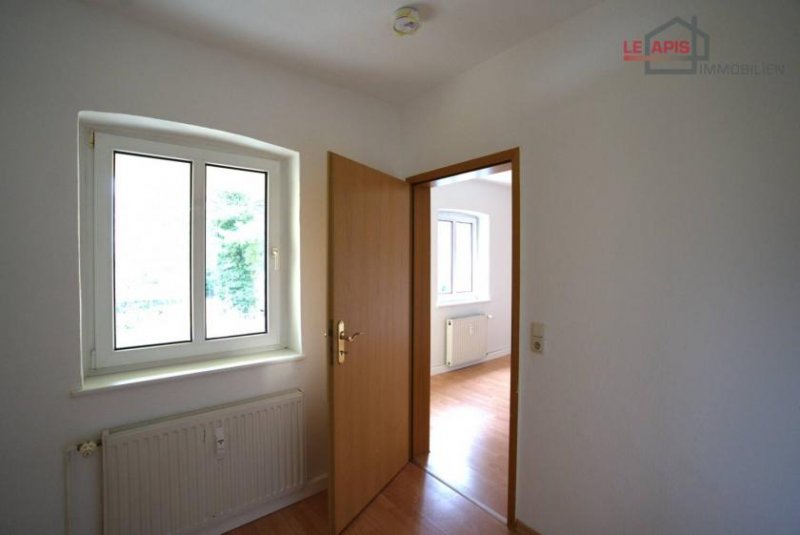Böhlen SCHICKE, HELLE 3,5-RWG M. TAGELICHTBAD, BK U. PKW-STELLPL. IN RUHIGER SOWIE GRÜNER LAGE V. BÖHLEN Wohnung mieten