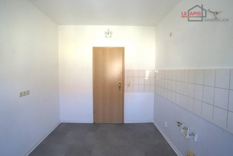 Böhlen SCHICKE, HELLE 3,5-RWG M. TAGELICHTBAD, BK U. PKW-STELLPL. IN RUHIGER SOWIE GRÜNER LAGE V. BÖHLEN Wohnung mieten