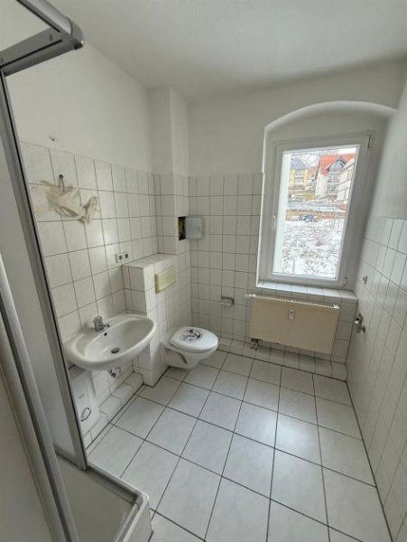 Roßwein Gemütliche 1,5-Zimmer mit Laminat, EBK und Hausgarten in guter Lage!!! Wohnung mieten