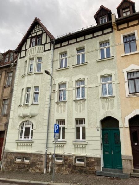 Roßwein Großzügige DG 4-Zimmer mit Laminat, Wannenbad und Balkon in ruhiger Lage! Wohnung mieten