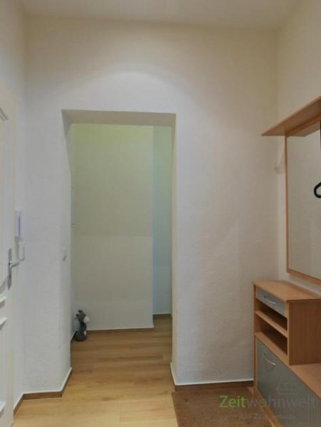 Halle (Saale) (EF1146_M) Halle: Innenstadt, kleine möblierte Wohnung mit PKW-Stellplatz und Balkon in ruhiger Seitenstraße Wohnung mieten