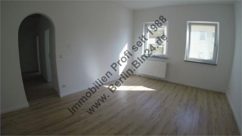 Halle (Saale) günstige - BEZUG nach Vollsanierung Wohnung mieten