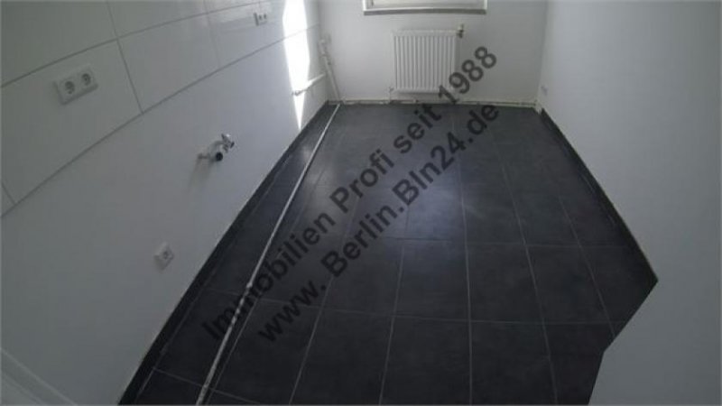 Halle (Saale) günstige - BEZUG nach Vollsanierung Wohnung mieten