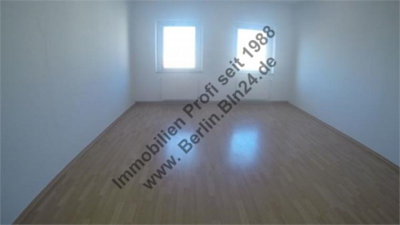 Halle (Saale) Wohnung mieten - - 3er WG tauglich saniert Wohnung mieten