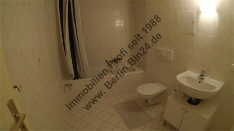 Halle (Saale) Wohnung mieten - - - 3 Zimmer Dachgeschoß - 3WG tauglich Wohnung mieten