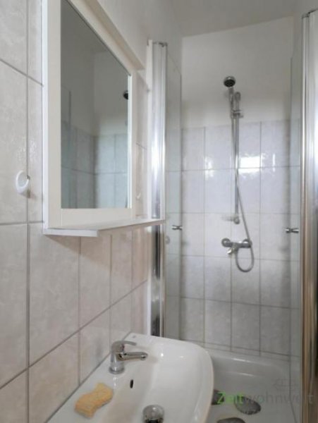 Halle (Saale) (EF1342_M) Halle: Kanena-Bruckdorf, preiswerte möblierte Wohnung mit Terrasse, ruhige Seitenstraße, WLAN inkl. Wohnung mieten