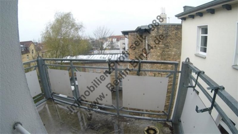 Halle (Saale) Dachgeschoß -- Wohnung - mieten - saniert in Halle Giebichenstein Wohnung mieten