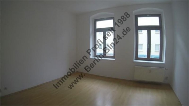 Halle (Saale) HP - 4er WG geeignet saniert - mit Wintergarten und Stellplatz kostet Extra Wohnung mieten