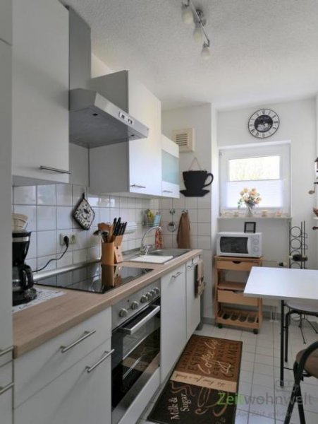 Halle (Saale) (EF1332_M) Halle: Böllberg-Wörmlitz, neu renovierte und neu möbliertes 1,5-Zi-Apartment mit Aufzug und Balkon Wohnung mieten