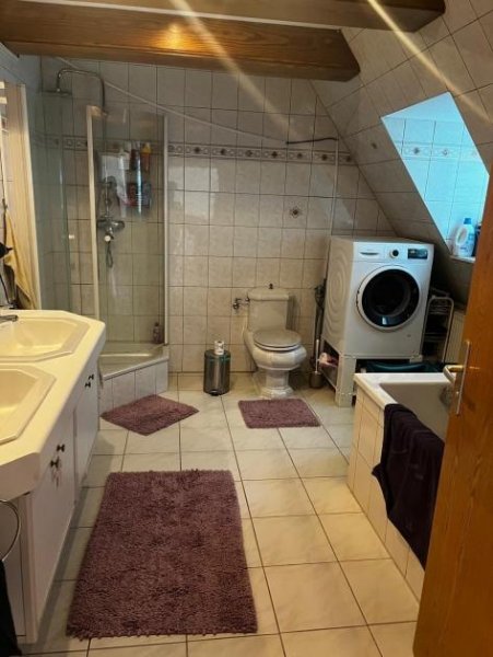 Naumburg (Saale) 4 Zimmer Maisonettewohnung mit Dachterrasse, Wannen- und Duschbad in Naumburg Wohnung mieten