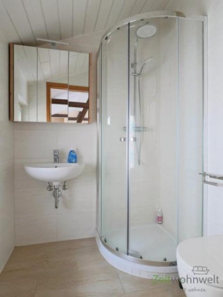 Gera (EF1312_M) Gera: Ostviertel, kleine preiswerte möblierte Wohnung im ruhigen Hinterhaus Wohnung mieten