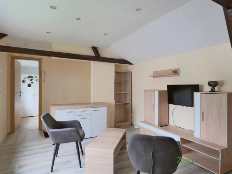 Gera (EF1312_M) Gera: Ostviertel, kleine preiswerte möblierte Wohnung im ruhigen Hinterhaus Wohnung mieten