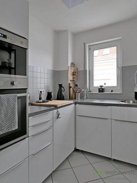 Gera (EF0886_M) Gera: Debschwitz, hübsche, neu möblierte 2-Zimmer-Wohnung in der City mit WLAN, Balkon und Aufzug Wohnung mieten