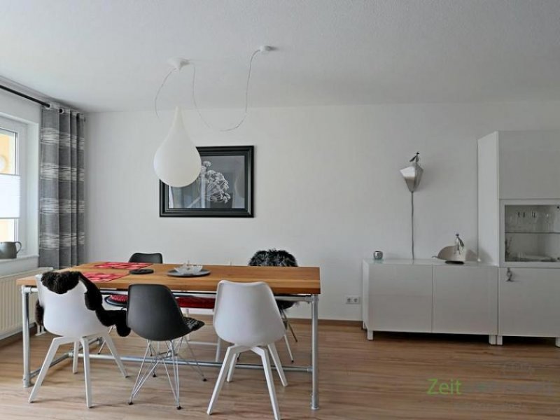 Gera (EF0886_M) Gera: Debschwitz, hübsche, neu möblierte 2-Zimmer-Wohnung in der City mit WLAN, Balkon und Aufzug Wohnung mieten