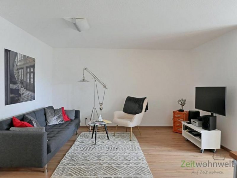 Gera (EF0886_M) Gera: Debschwitz, hübsche, neu möblierte 2-Zimmer-Wohnung in der City mit WLAN, Balkon und Aufzug Wohnung mieten